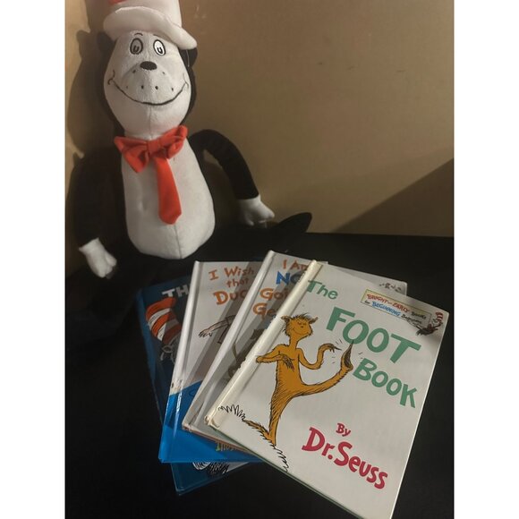 Dr. Seuss 4 Book bundle vintage cat in the hat foot book and children’s books - Picture 1 of 16